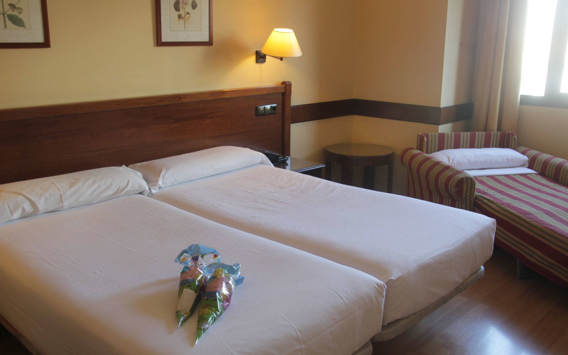 Hotel Oriente Zaragoza Dış mekan fotoğraf