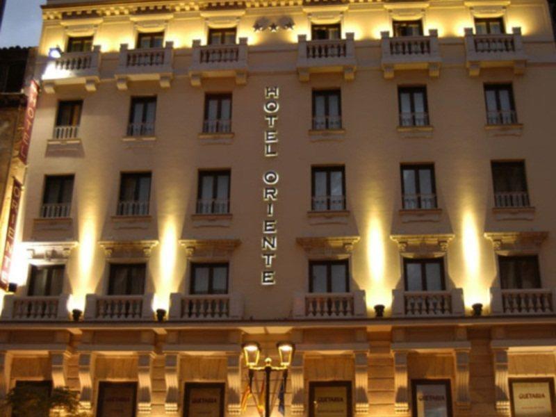 Hotel Oriente Zaragoza Dış mekan fotoğraf